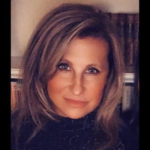 Meet your Posher, Traci